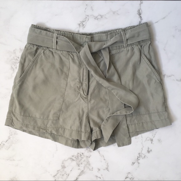 gap paper bag shorts